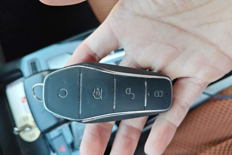 Used BYD Yuan Pro 2021 401 km Luxury Version Vehicle Key