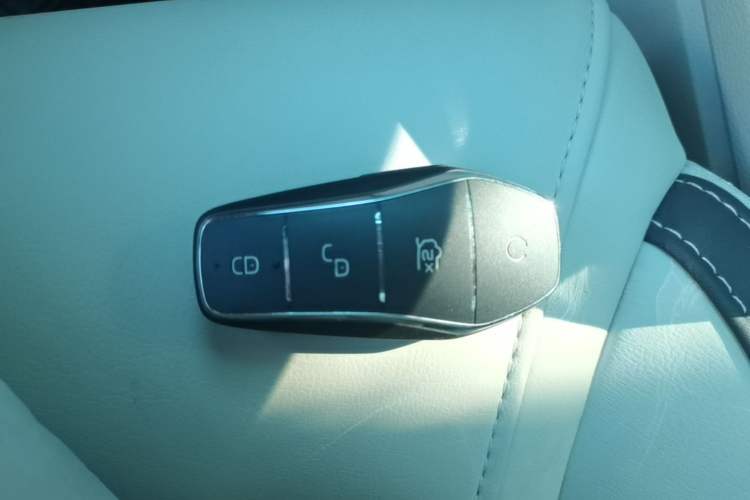 Used BYD Yuan Pro 2021 401 km Luxury Version Vehicle Key
