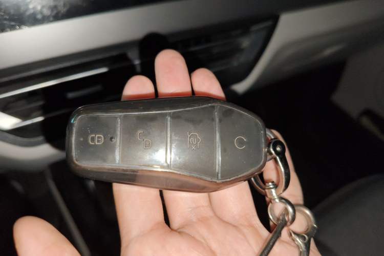 Used BYD Yuan Pro 2021 401 km Luxury Version Vehicle Key