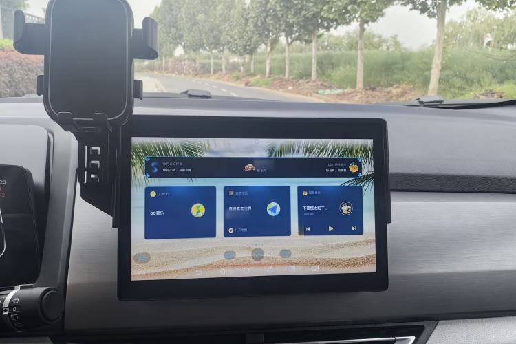 Used BYD Yuan Pro 2023 401 km Deluxe Version Audio And AC Panel