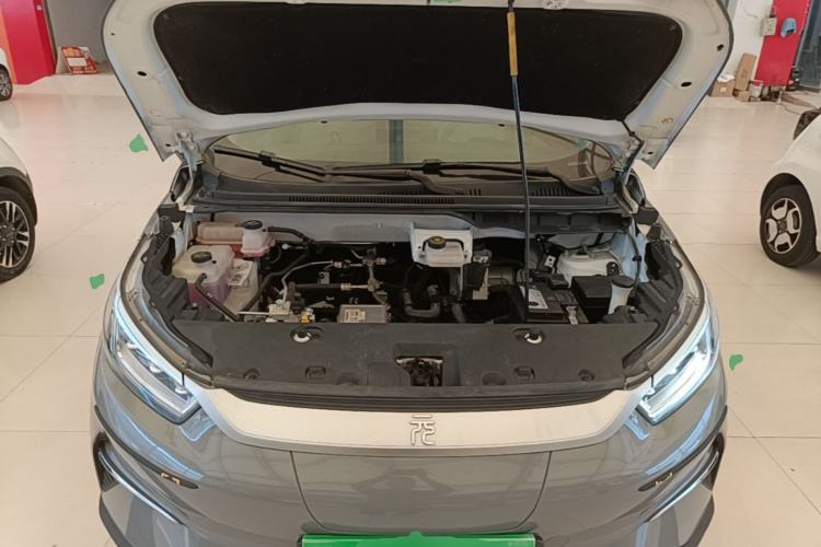Used BYD Yuan Pro 2023 401KM Luxury Version Engine Bay