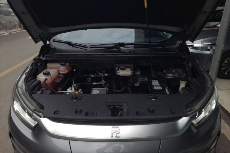Used BYD Yuan Pro 2023 401KM Luxury Version Engine Bay