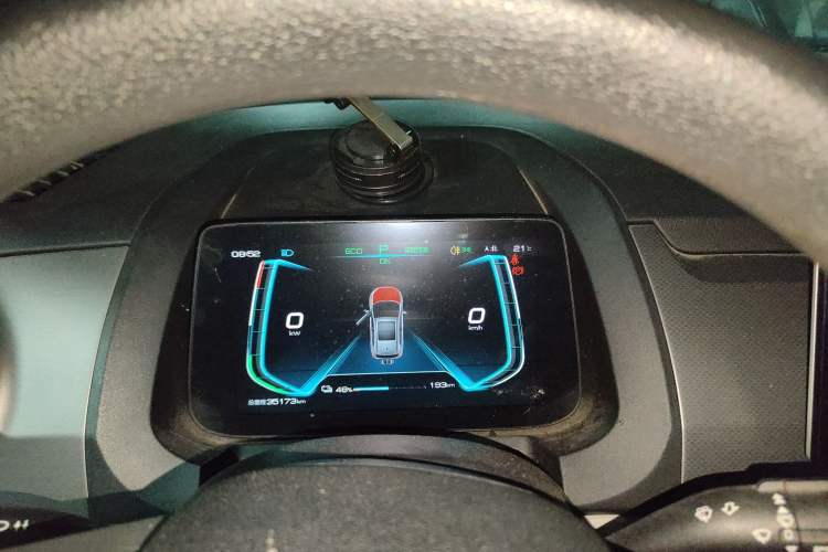 Used BYD Yuan Pro 2023 401KM Luxury Version Instrument Cluster