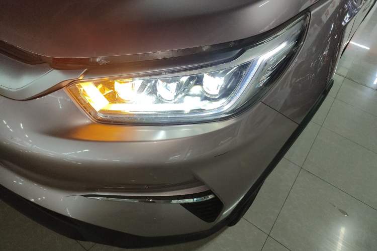 Used BYD Yuan Pro 2023 401KM Luxury Version Left Front Headlight