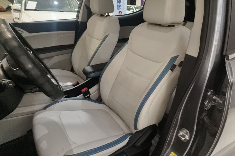 Used BYD Yuan Pro 2023 401 km Deluxe Version Left Front Seat