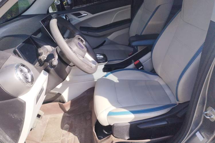 Used BYD Yuan Pro 2023 401KM Luxury Version Left Front Seat