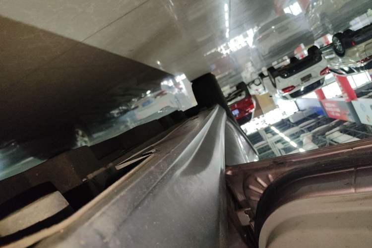 Used BYD Yuan Pro 2023 401KM Luxury Version Left Side Sill