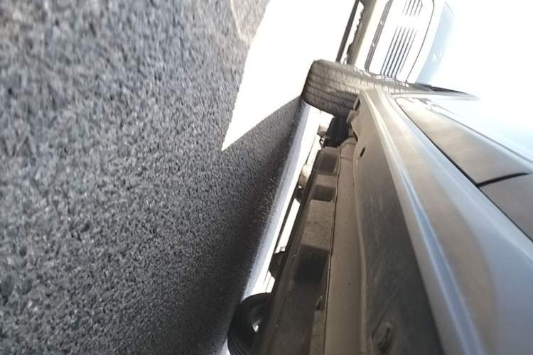 Used BYD Yuan Pro 2023 401KM Luxury Version Left Side Sill