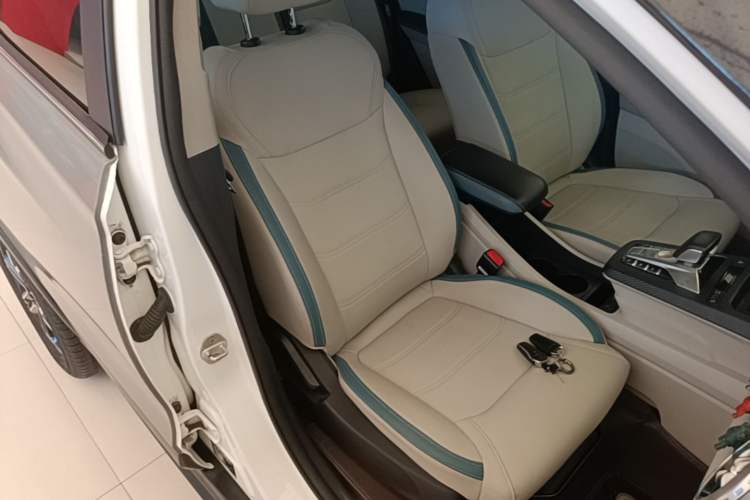 Used BYD Yuan Pro 2023 401KM Luxury Version Right Front Seat