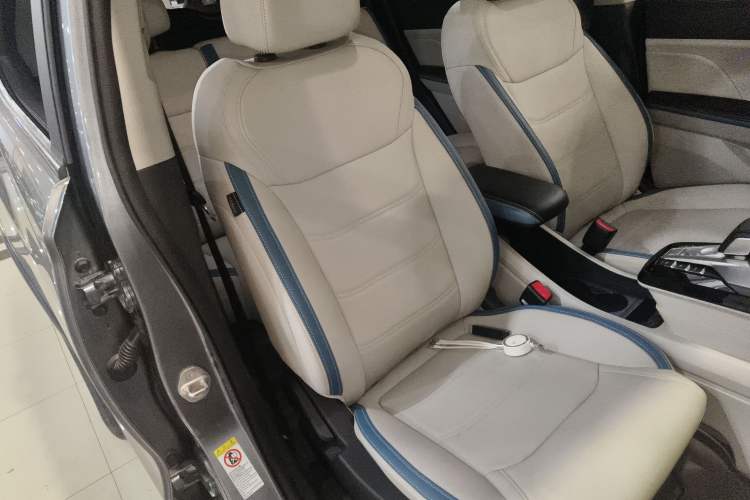 Used BYD Yuan Pro 2023 401 km Deluxe Version Right Front Seat