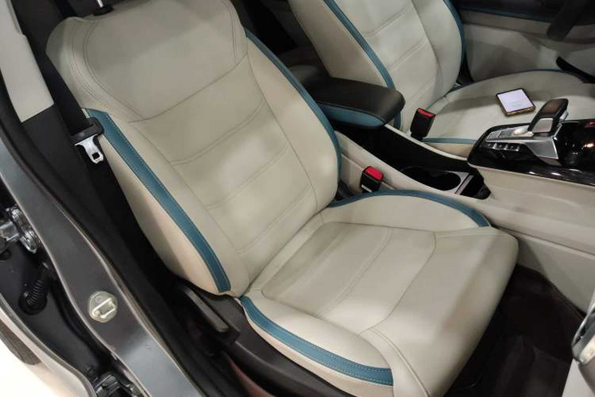 Used BYD Yuan Pro 2023 320KM Luxury Version Right Front Seat