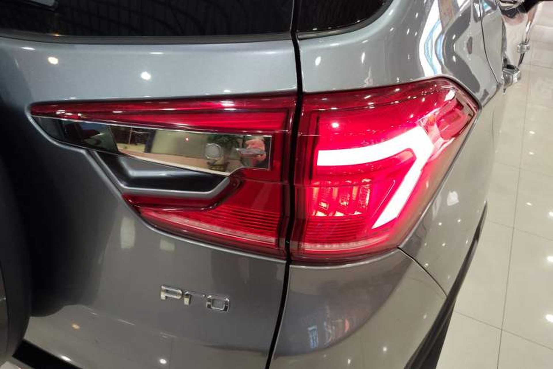 Used BYD Yuan Pro 2023 320KM Luxury Version Right Rear Taillight