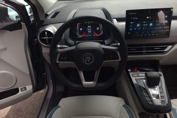 Used BYD Yuan Pro 2023 401KM Luxury Version Steering Wheel