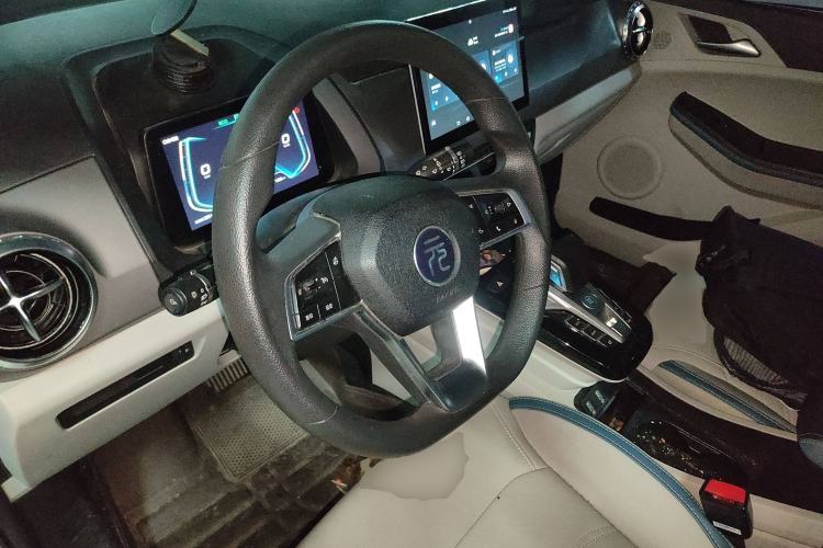 Used BYD Yuan Pro 2023 401KM Luxury Version Steering Wheel