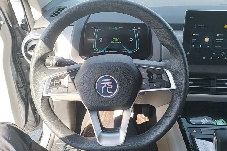 Used BYD Yuan Pro 2023 401KM Luxury Version Steering Wheel