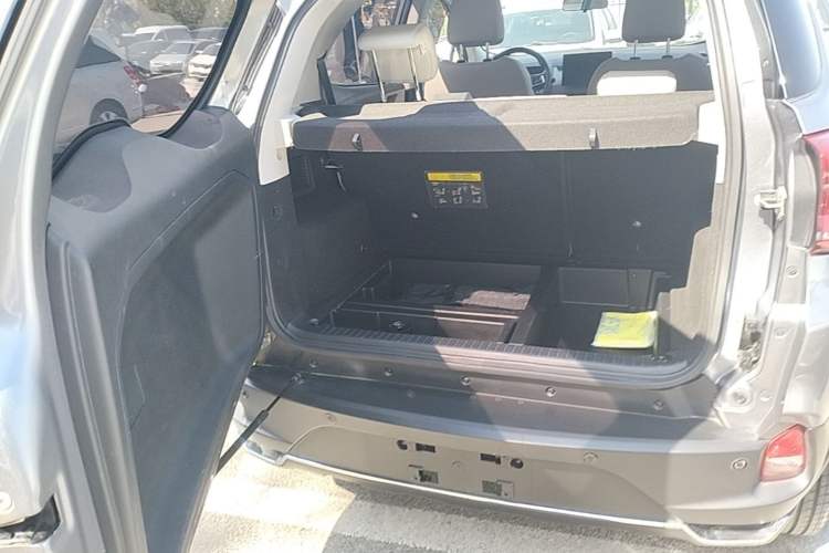 Used BYD Yuan Pro 2023 401KM Luxury Version Trunk