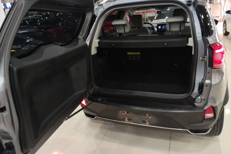 Used BYD Yuan Pro 2023 320KM Luxury Version Trunk
