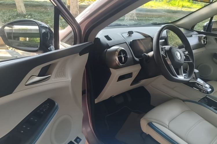 Used BYD Yuan Pro 2023 401 km Deluxe Version Driver Seat