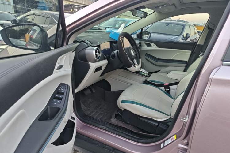 Used BYD Yuan Pro 2023 401 km Deluxe Version Driver Seat