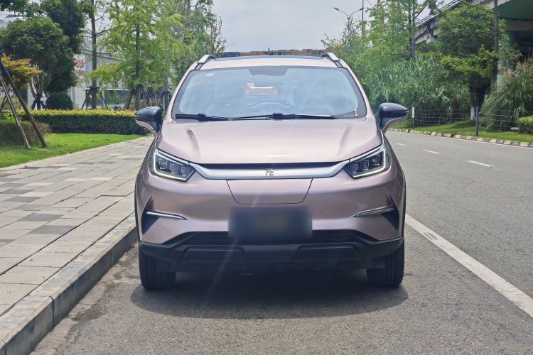 Used BYD Yuan Pro 2023 401 km Deluxe Version Exterior 1