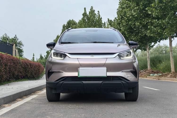 Used BYD Yuan Pro 2023 401 km Deluxe Version Exterior 1