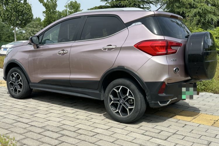 Used BYD Yuan Pro 2023 401KM Luxury Version Exterior 2