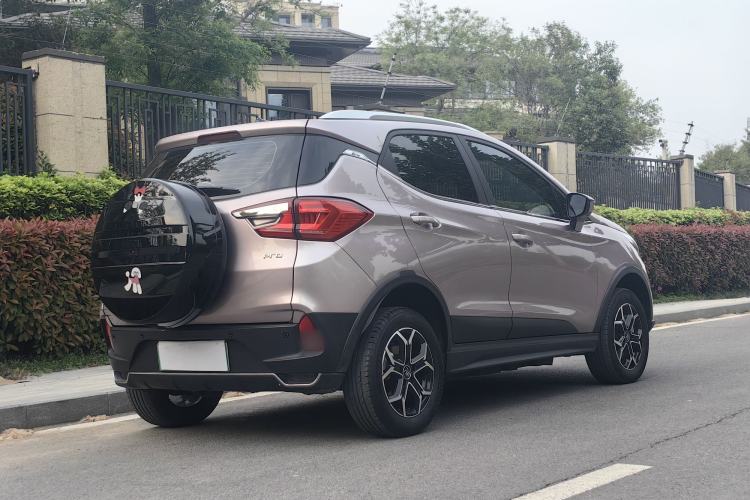 Used BYD Yuan Pro 2023 401 km Deluxe Version Exterior 6
