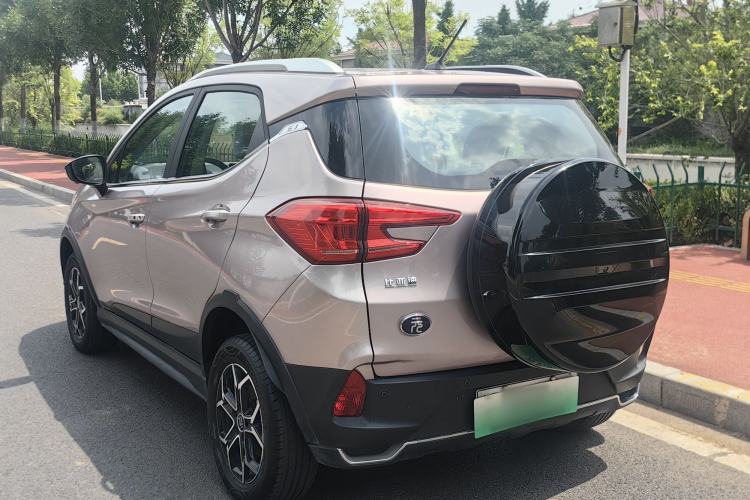 Used BYD Yuan Pro 2023 401 km Deluxe Version Exterior 8