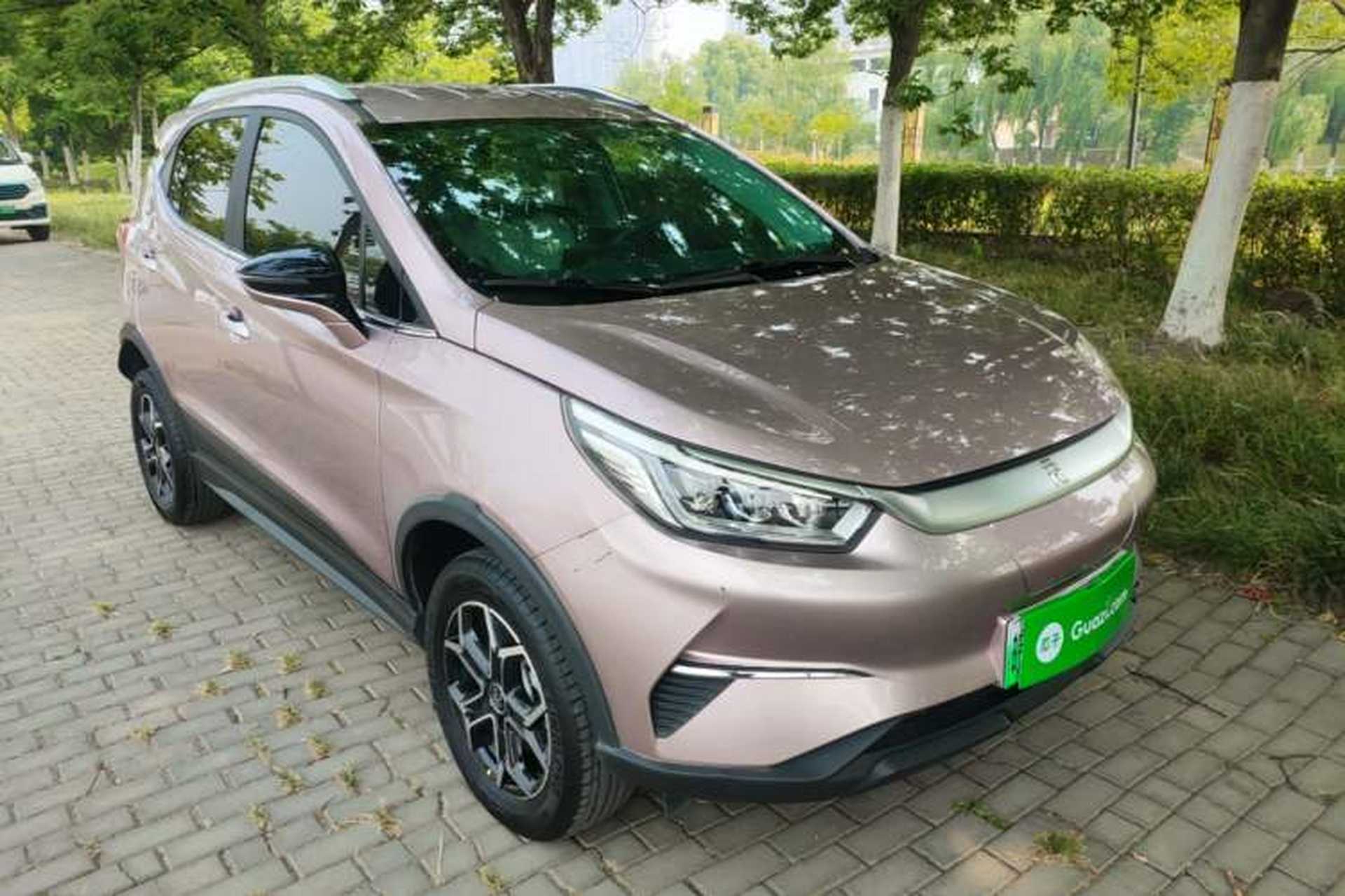 Used BYD Yuan Pro 2023 401KM Luxury Version Front Right 45 Deg