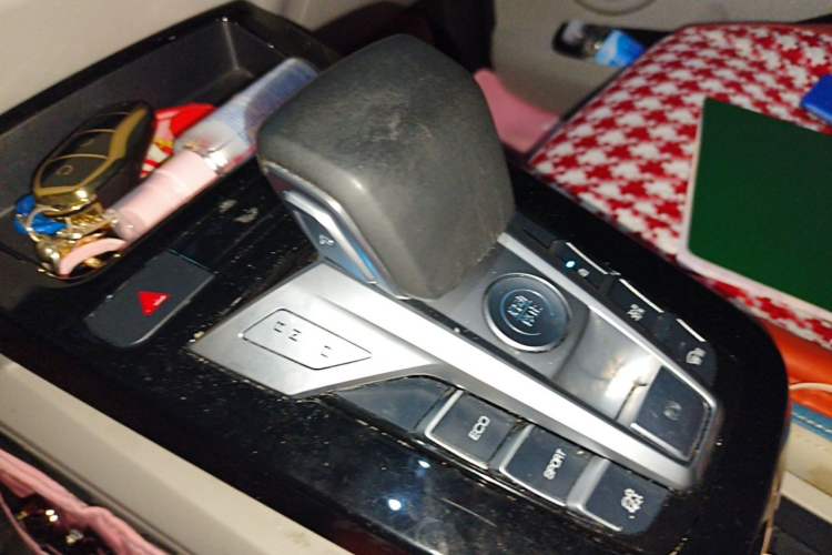 Used BYD Yuan Pro 2023 401 km Deluxe Version Gear Lever