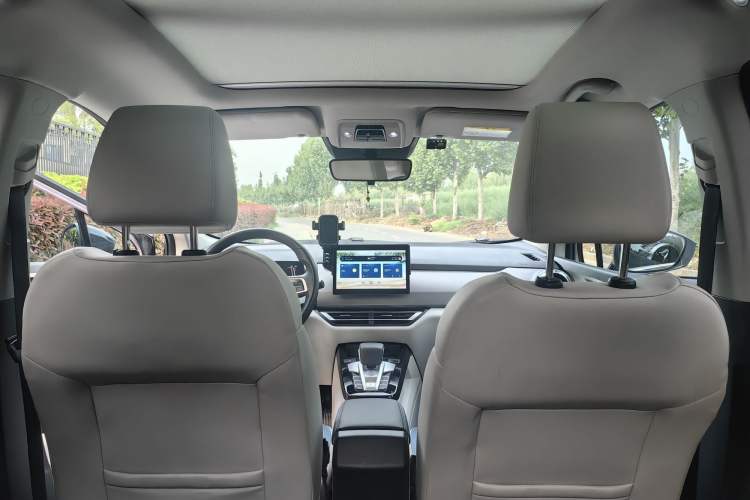 Used BYD Yuan Pro 2023 401 km Deluxe Version Headliner