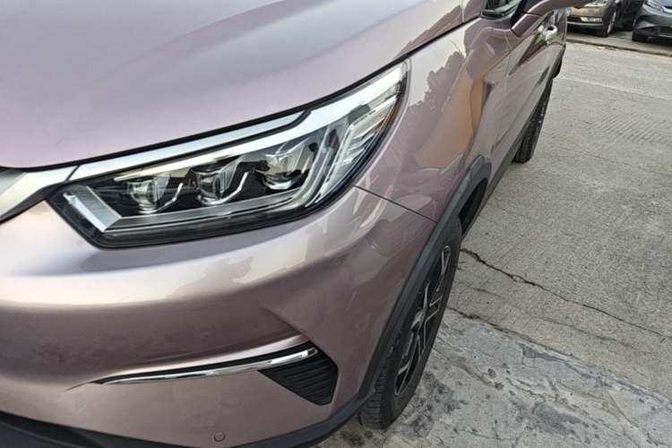 Used BYD Yuan Pro 2023 401 km Deluxe Version Left Front Headlight