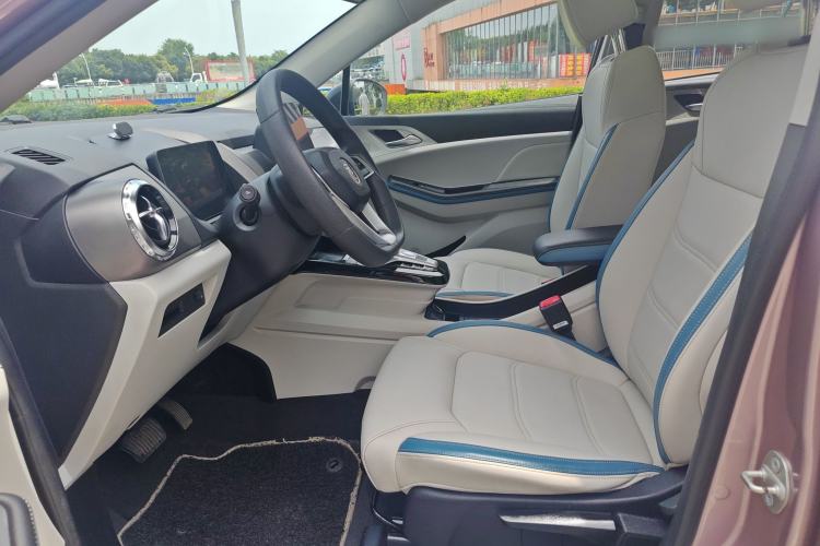 Used BYD Yuan Pro 2023 401 km Deluxe Version Left Front Seat