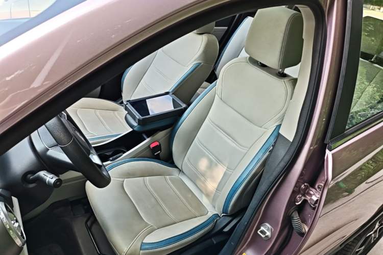 Used BYD Yuan Pro 2023 401 km Deluxe Version Left Front Seat