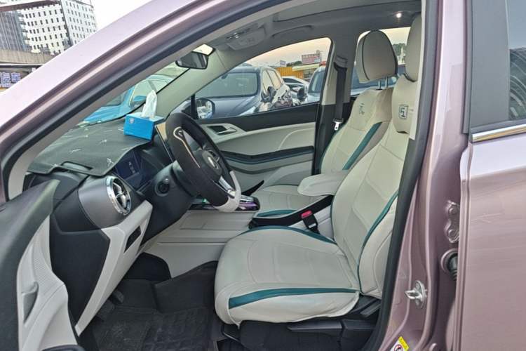 Used BYD Yuan Pro 2023 401 km Deluxe Version Left Front Seat