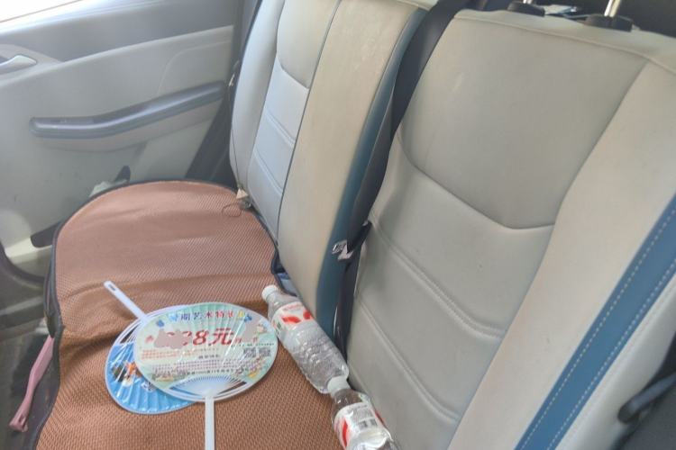 Used BYD Yuan Pro 2023 401 km Deluxe Version Left Rear Seat