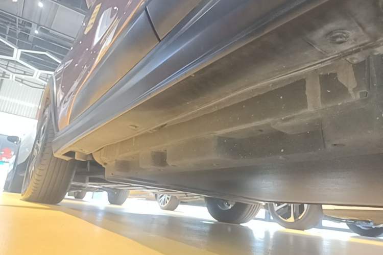 Used BYD Yuan Pro 2023 401 km Deluxe Version Left Side Sill