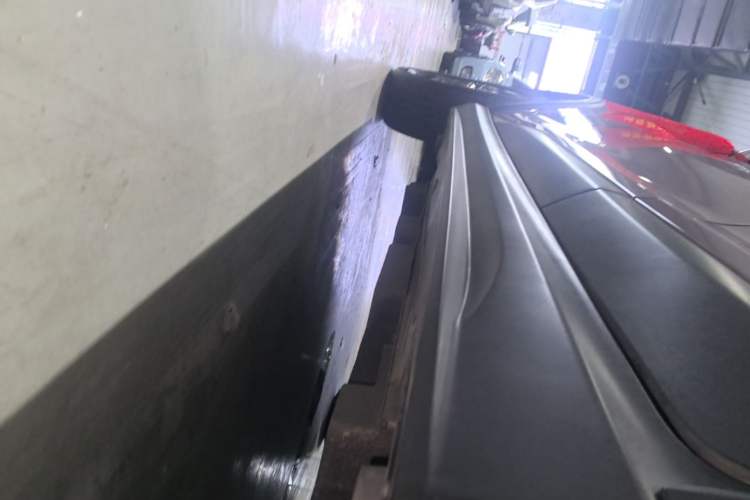 Used BYD Yuan Pro 2023 401KM Luxury Version Left Side Sill