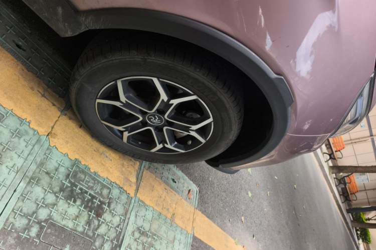 Used BYD Yuan Pro 2023 401KM Luxury Version Exterior 1