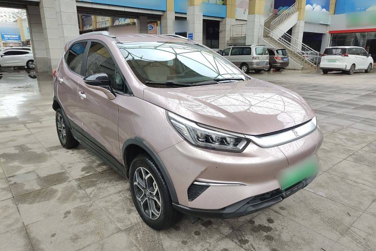 Used BYD Yuan Pro 2023 320KM Luxury Version Exterior 2