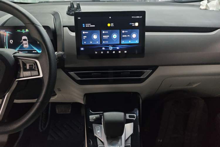 Used BYD Yuan Pro 2023 401KM Luxury Version Audio And AC Panel