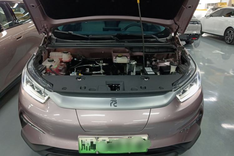 Used BYD Yuan Pro 2023 401KM Luxury Version Engine Bay
