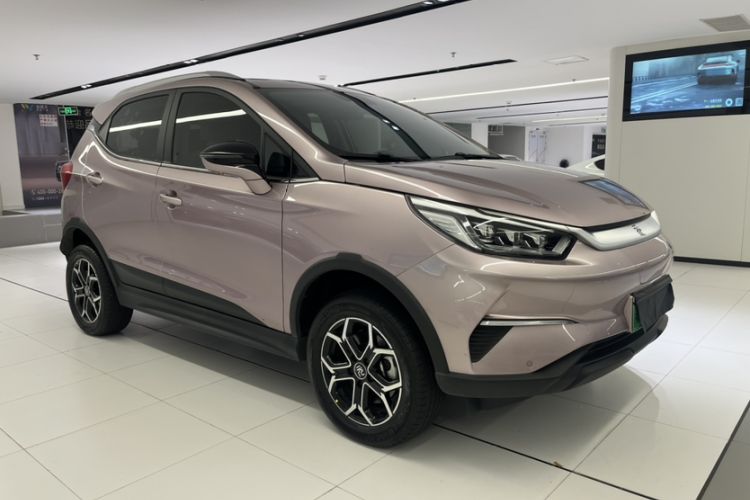 Used BYD Yuan Pro 2023 401 km Deluxe Version Exterior 3