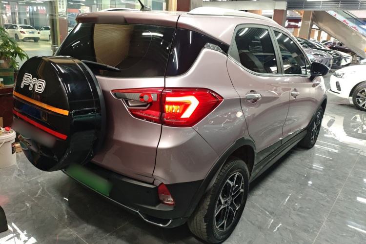 Used BYD Yuan Pro 2023 401KM Luxury Version Exterior 5