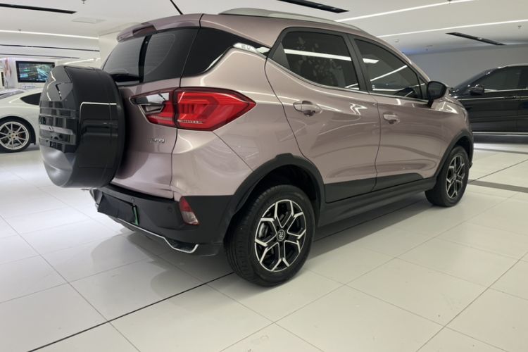 Used BYD Yuan Pro 2023 401 km Deluxe Version Exterior 7