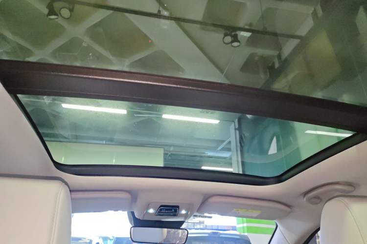 Used BYD Yuan Pro 2023 401 km Deluxe Version Headliner