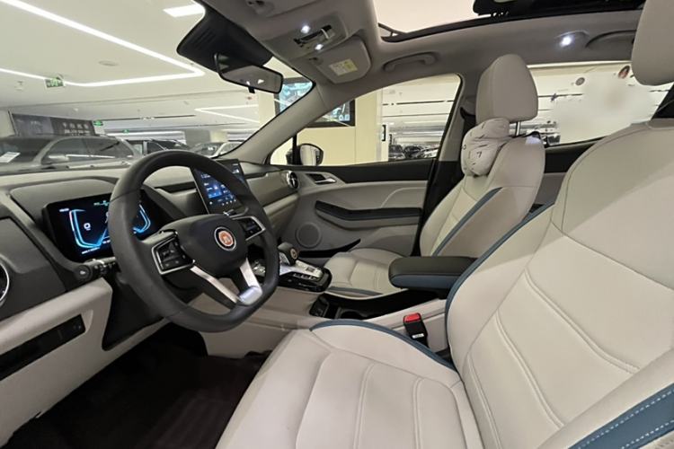 Used BYD Yuan Pro 2023 401 km Deluxe Version Interior 4