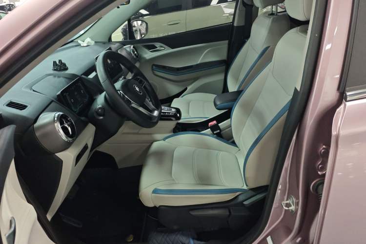Used BYD Yuan Pro 2023 401KM Luxury Version Left Front Seat