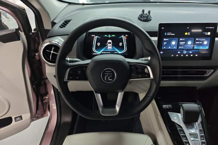 Used BYD Yuan Pro 2023 401KM Luxury Version Steering Wheel