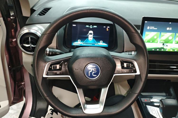 Used BYD Yuan Pro 2023 401KM Luxury Version Steering Wheel